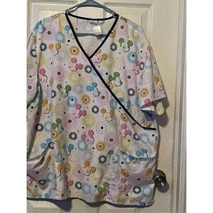 Disney Womens Multicolor Mickey Mouse Pullover Scrubs Top Size 2x/2xg